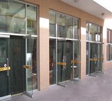 西城区安装玻璃门