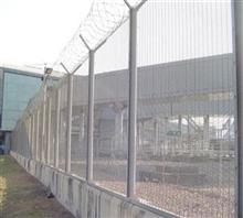 围墙防护网,天罡围墙防护网厂家,监狱大门围墙防护网