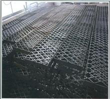 菱形钢板网片、菱形钢板网、千恩菱形孔网加工厂家(图)