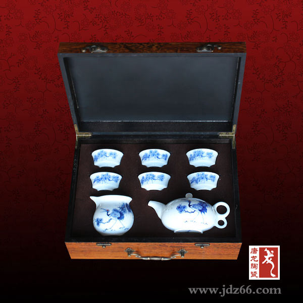 陶瓷青花茶具