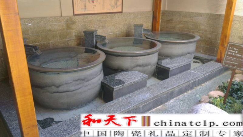日本极乐汤陶瓷泡澡缸 洗浴大缸
