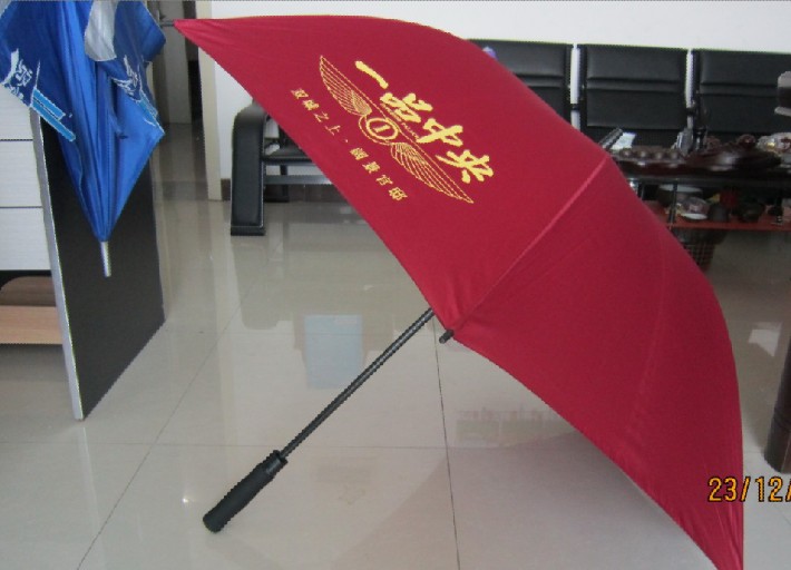 贺州广告雨伞定做在,雨伞制作厂家,