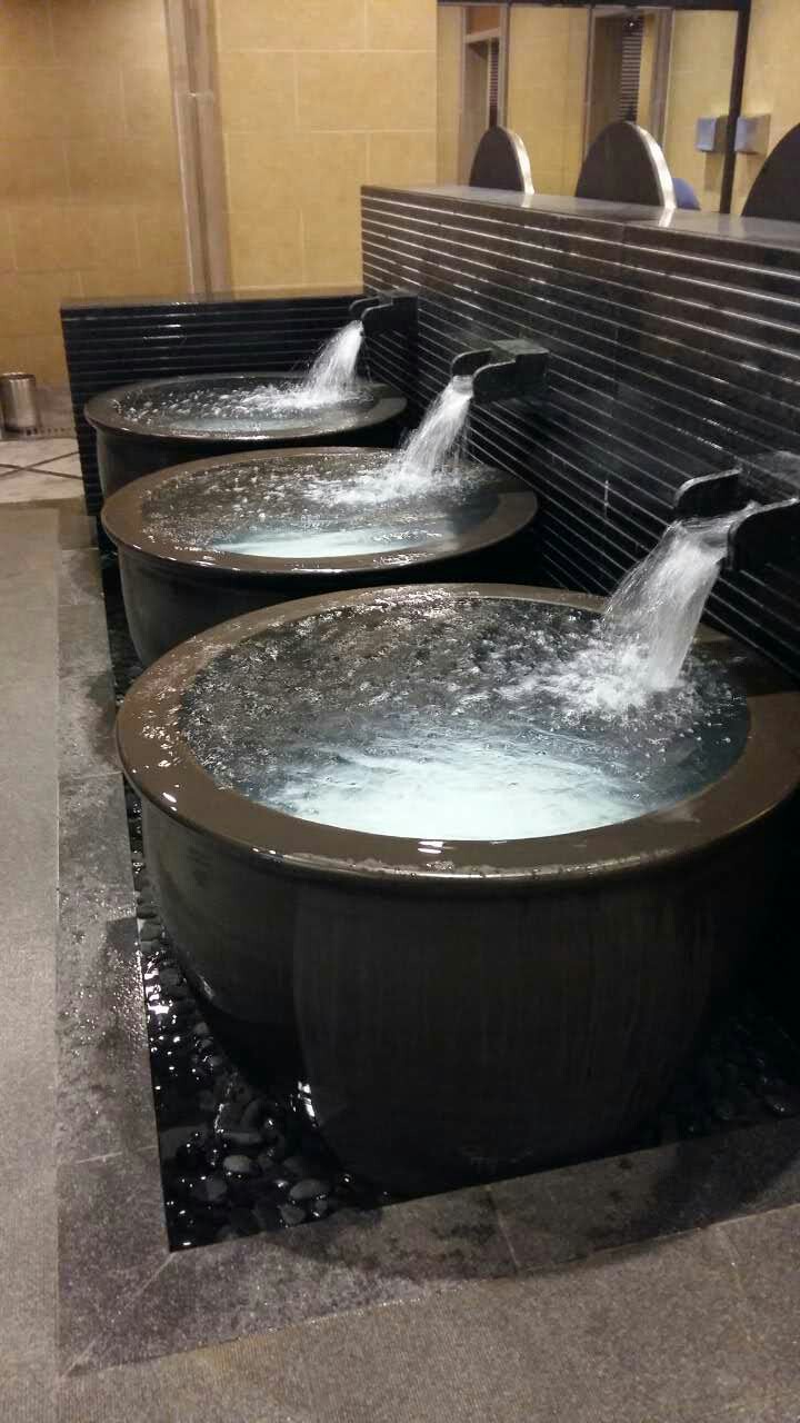 洗浴中心泡澡大缸 日本新引进极乐汤泡澡大缸 陶瓷大缸生产厂家
