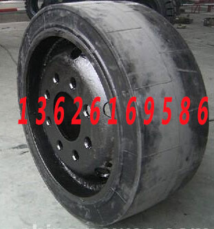 徐工XM101铣刨机实心轮胎品质首选
