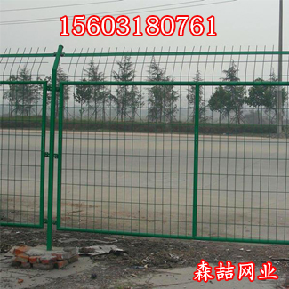 养殖场围网 铁丝网护栏 便宜的护栏 种植场护栏