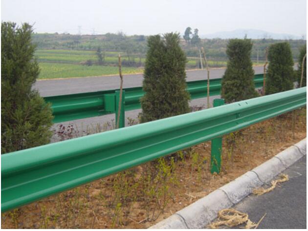 贵州波形护栏|贵阳波形护栏|道路护栏|围墙护栏