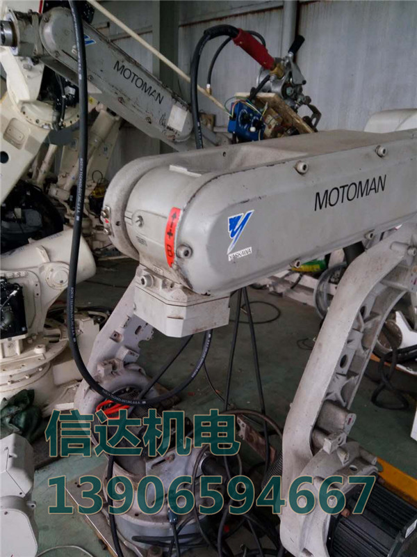 码垛搬运切割机械手UP165安川机器人加长臂机器人
