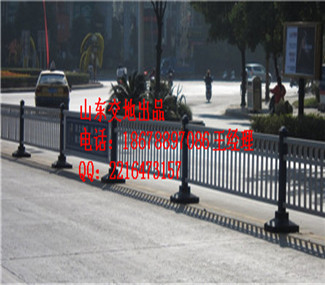 滨州交通护栏生产18678897086