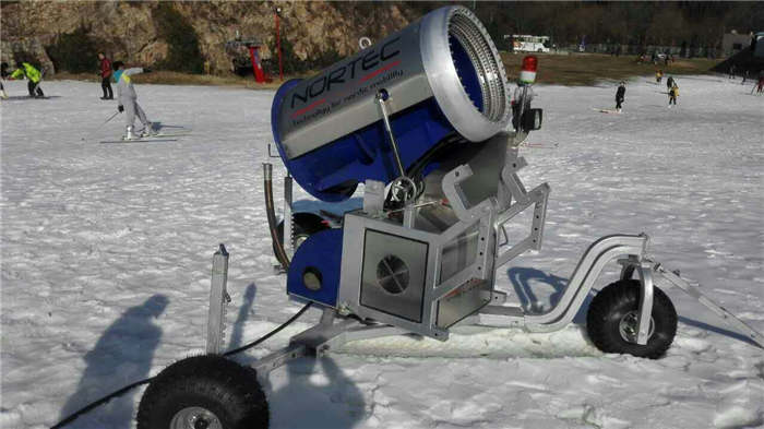 全自动造雪机报价 雪质干爽小型造雪机
