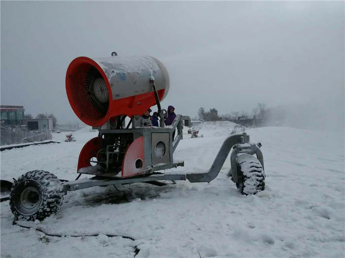 造雪机厂家雪质检测滑雪场人工造雪机价格