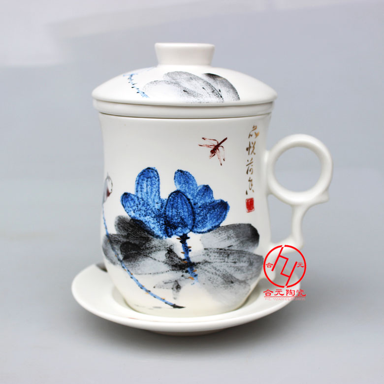 手绘粉彩陶瓷茶杯