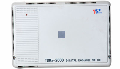 立白国际商务中心安装威谱TDMx-2000 E型数字程控交换机