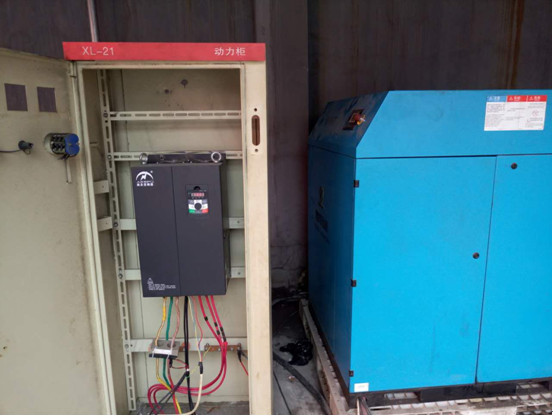 杭州环保设备上使用奥圣变频器控制柜成功节能