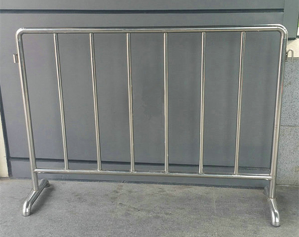 不锈钢活动护栏厂家定做价格优惠欢迎来电15818539454