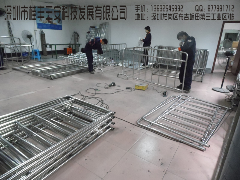 深圳桂丰不锈钢移动护栏供应