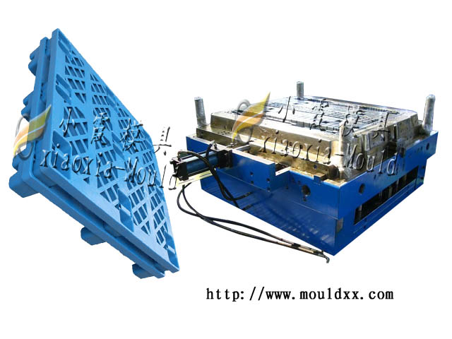 注塑机器人模具 PP1米1注塑仓垫板模具生产