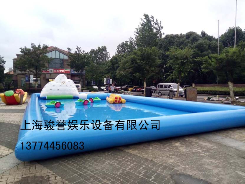 上海出租水中娱乐道具,水上拔河水上蹦床水上滑滑梯租赁