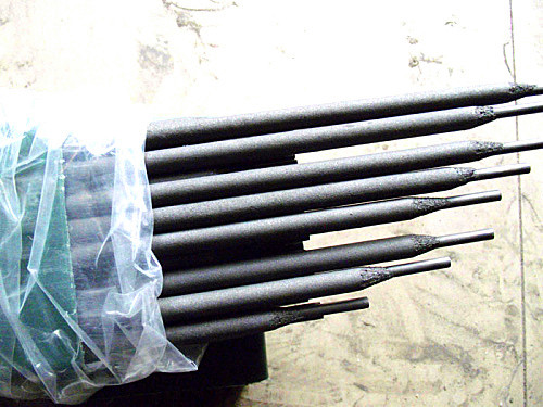 KN-65堆焊药芯焊丝
