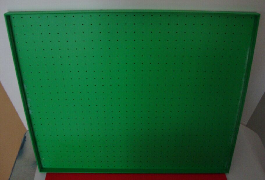 绿色发泡PVC板打孔