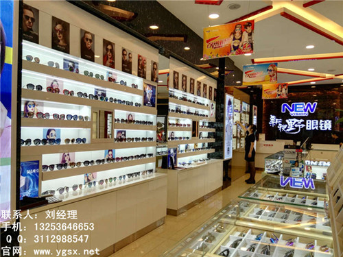 郑州眼镜店面设计装修,眼镜展柜定制生产,眼镜店装修建材选择标准
