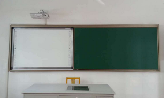 广州推拉式黑板L精细推拉绿板M珠海教学板销量好