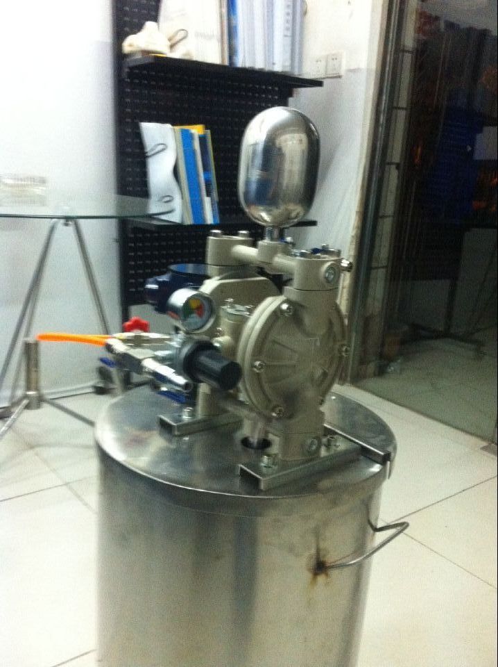 防腐蚀隔膜泵喷涂机