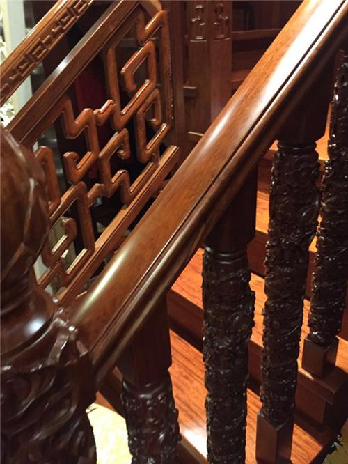福润和装饰|实木楼梯|太原实木楼梯垭口定制