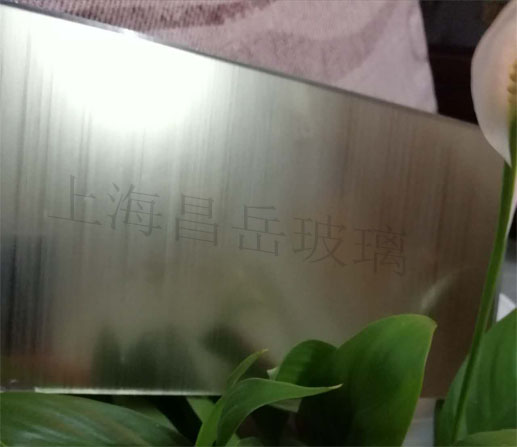 上海昌岳防碎型拉丝玻璃