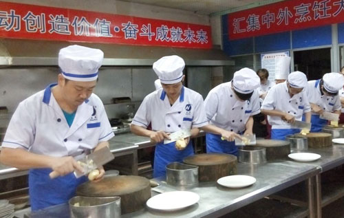 中餐培训学校广州哪家服务周到东南广州中餐学校