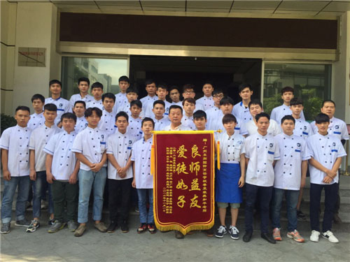 广州比较有名的中餐学校东南广州厨师学习