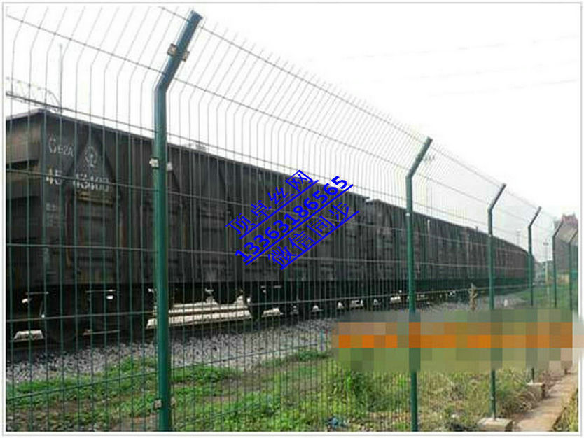 公路铁路护栏网 框架护栏网