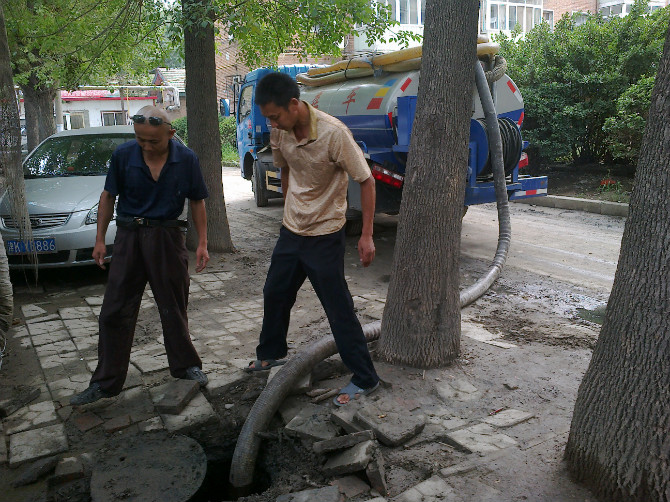 南京清理化粪池高压清洗管道