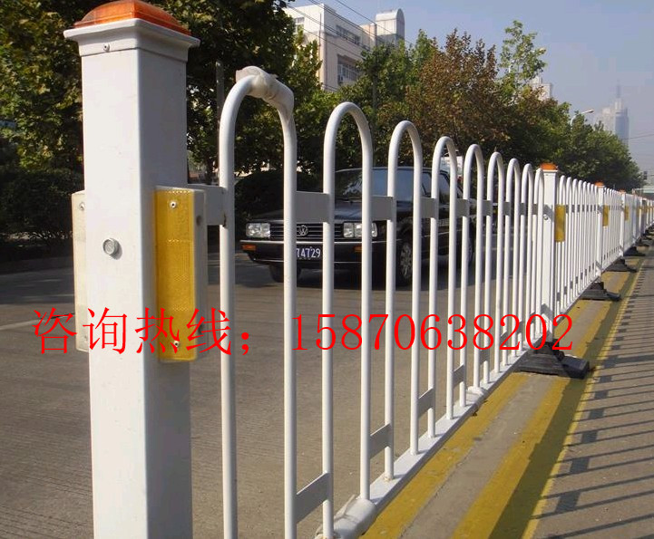 南昌市政栅栏厂家|河道防护栏|景德镇交通护栏|京式m型栏杆 道路护栏