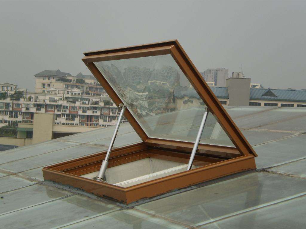安徽合肥 三角型排烟窗 金字塔型排烟天窗厂家 工程案