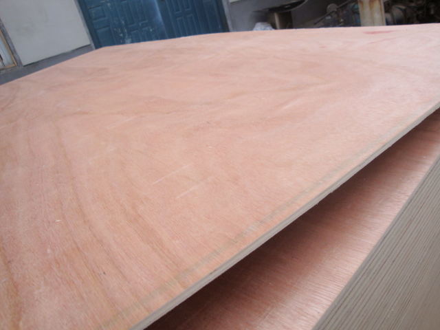 E1级桃花芯多层板五厘板胶合板包装板垫地板板材