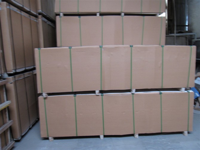 杨木多层板异形板门板漂白胶合板沙发板包装箱板1.2-25mm
