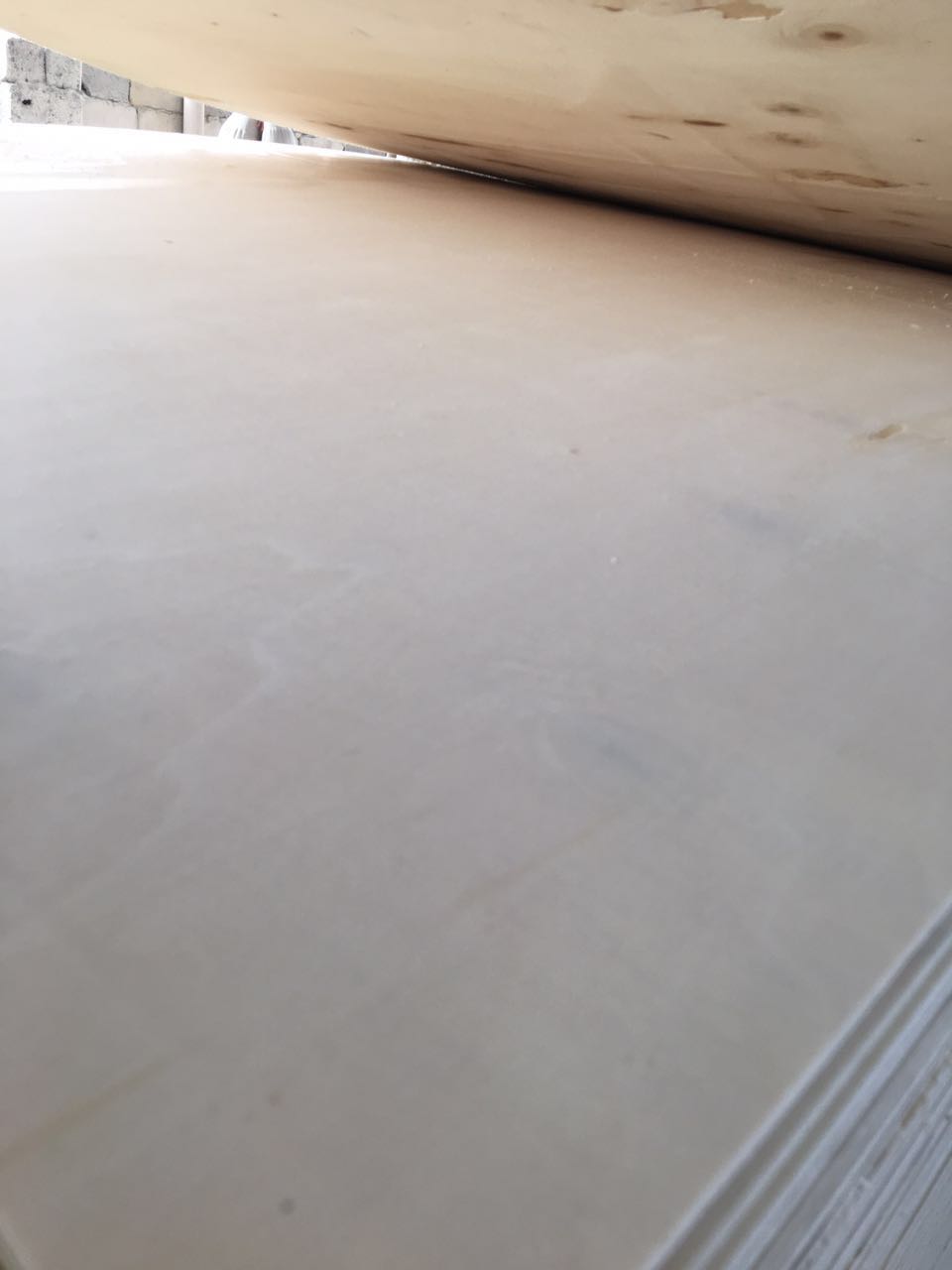 供应杨木多层板异形板漂白胶合板沙发板包装箱板