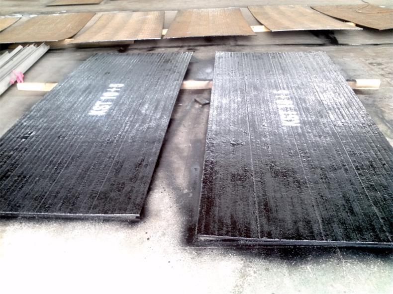 恒创 8+8 堆焊复合耐磨钢板 双金属堆焊耐磨钢板