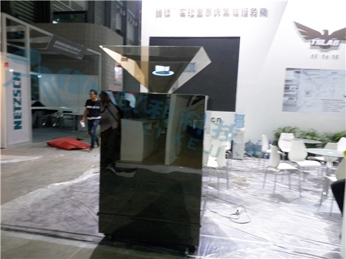 内蒙古360全息镀膜玻璃批发 北京3D全息投影设备厂家上海360度展示柜租赁
