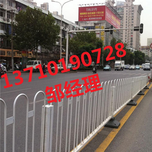 江门中央隔离栏图片 肇庆中央M型护栏厂家 广州京式护栏定做