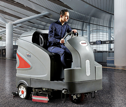 重庆驾驶式洗地车是物流仓储企业清洁设备优选