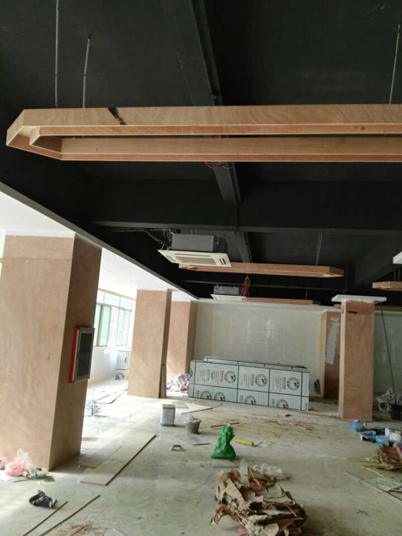 深圳福永玻璃隔墙装修宝安办公室翻新装修公司