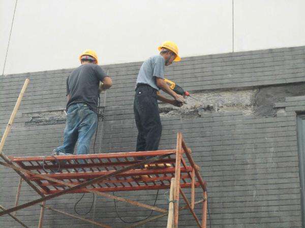 惠州清洗高层外墙龙门防水补漏工程