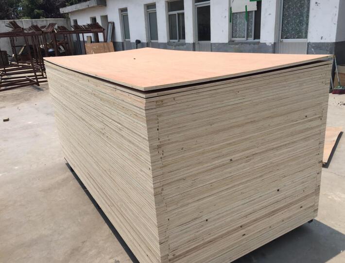 2厘杨木三合板胶合板包装板木板材品质保证三夹板价格低