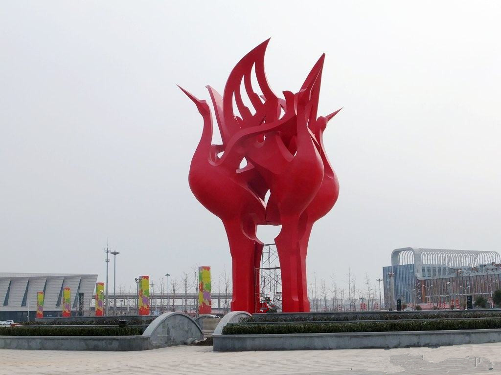 青海雕塑厂定制丹顶鹤雕塑 高铁广场雕塑 荷塘水池雕塑