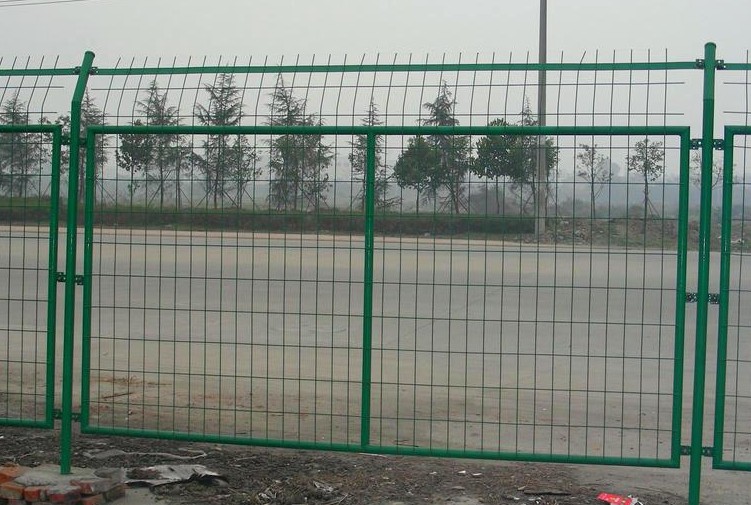 海南自贸区围网联系慕源厂家直销各种护栏围网