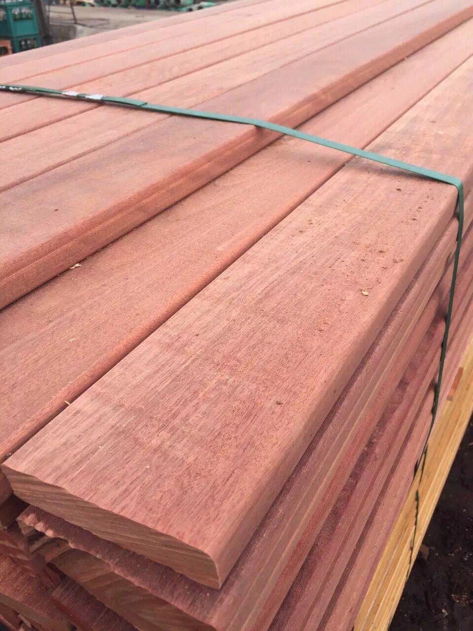 柳桉木市场价格  柳桉木防腐木板材上海易洲全国批发