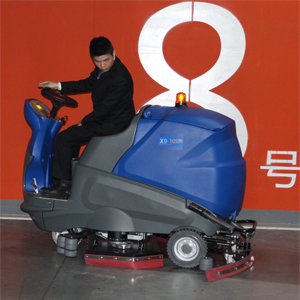 WZ-X9驾驶式洗地机