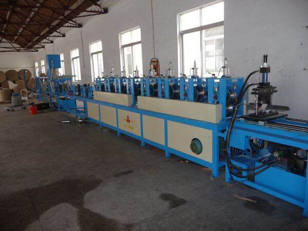 上海顺舸高速纸护角生产线专业生产纸护角的机器