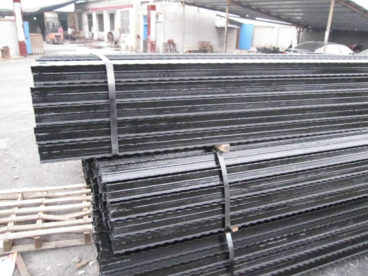 供应2.2米排型钢梁